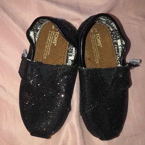 NWOT Black Glitter Toms